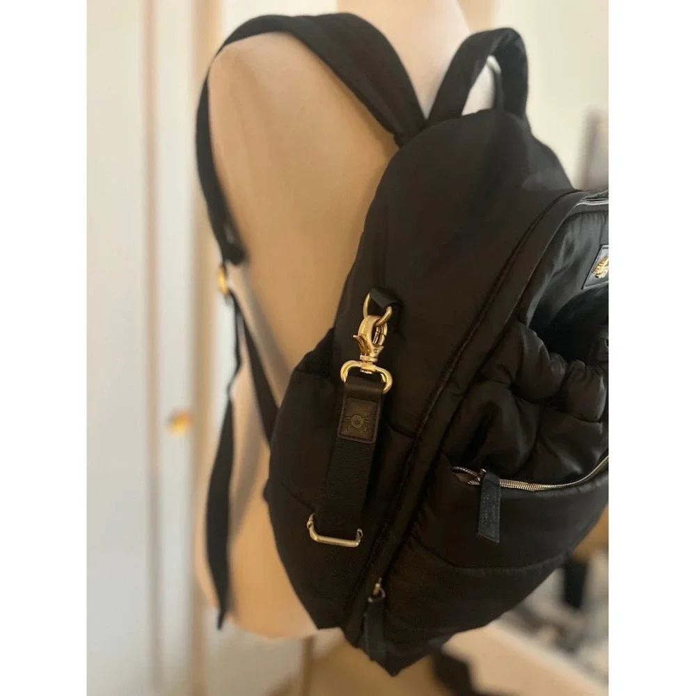 Itzy Ritzy Black Puffer Backpack Diaper Bag Organize Travel Versatile Change Pad